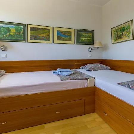 Fuer 8 Personen Ca 90 Qm In Novi Vinodolski, Kvarner Bucht Crikvenica Und Umgebung *