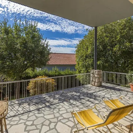 Fuer 8 Personen Ca 90 Qm In Novi Vinodolski, Kvarner Bucht Crikvenica Und Umgebung Holiday home Novi Vinodolski